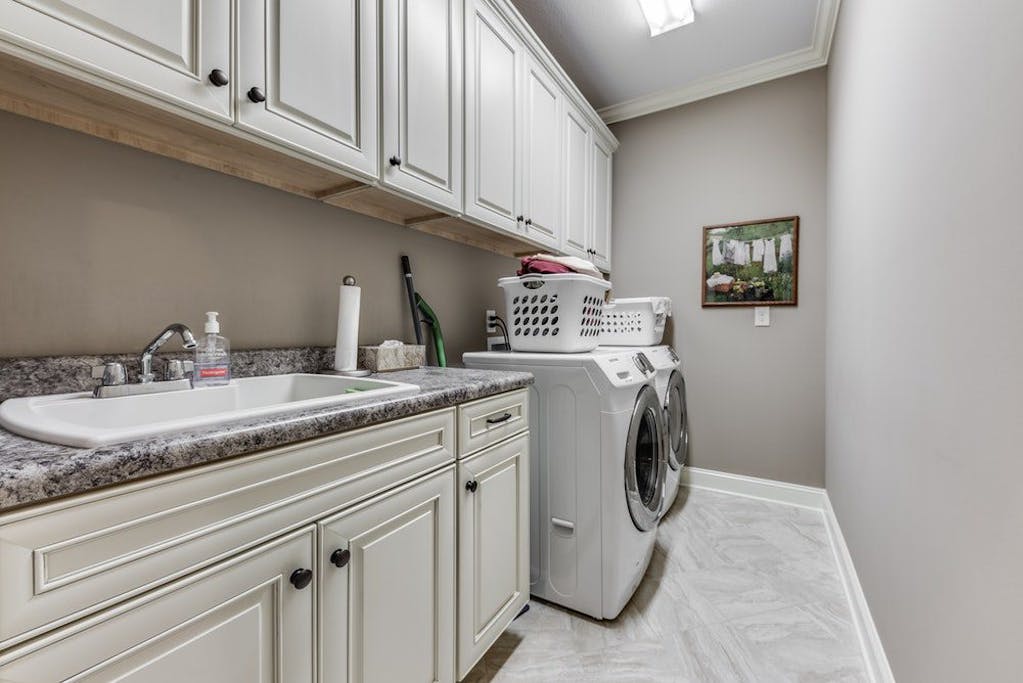 Image #38 for Lakeland