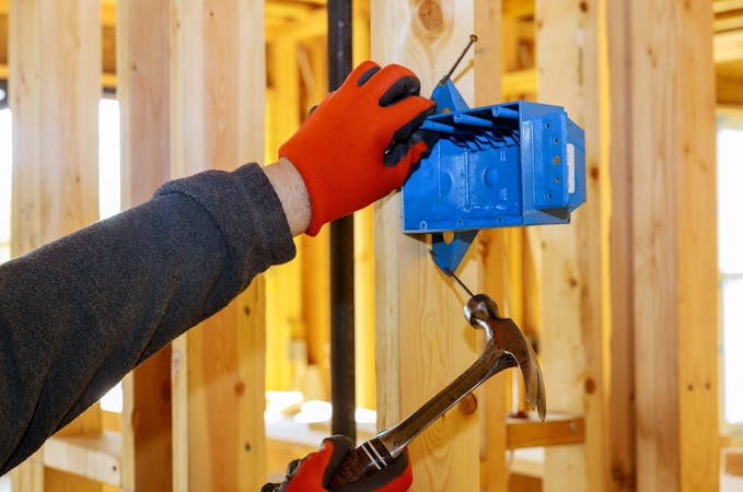 Electrical Outlet Tips for Your New Construction Home in Knoxville, TN