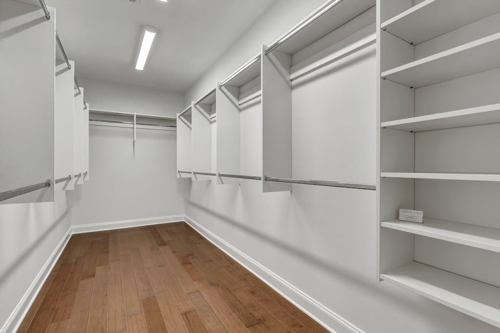 Image #34 for Lakeland