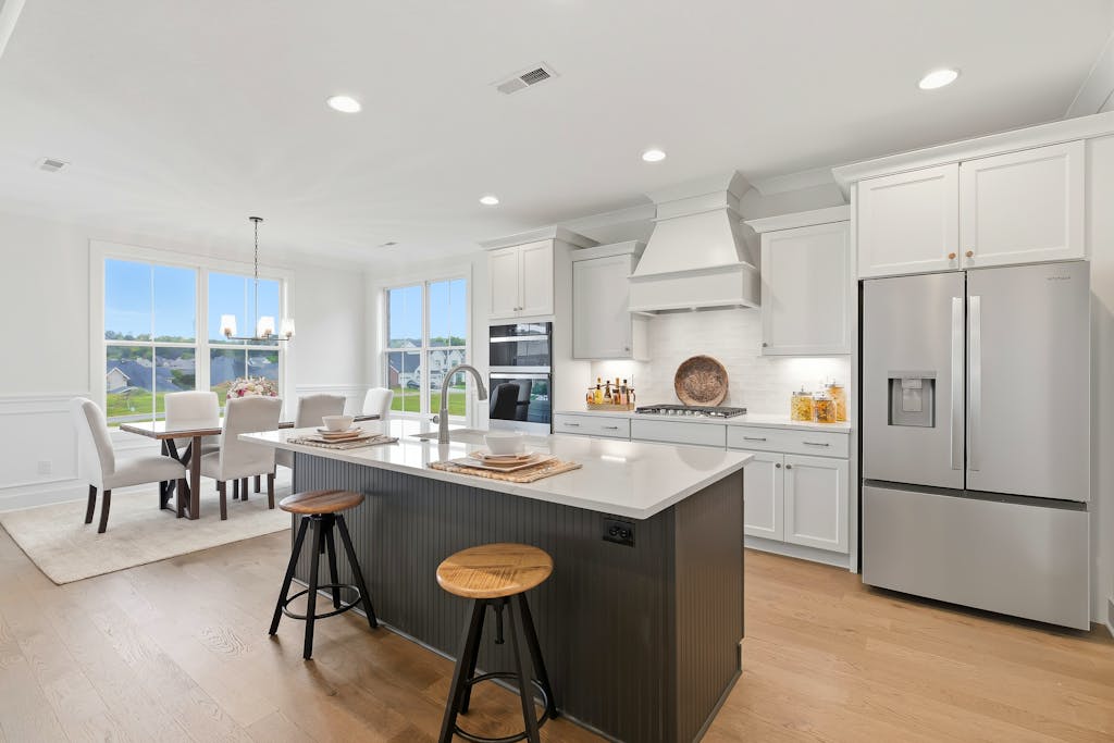 Image #13 for Primrose