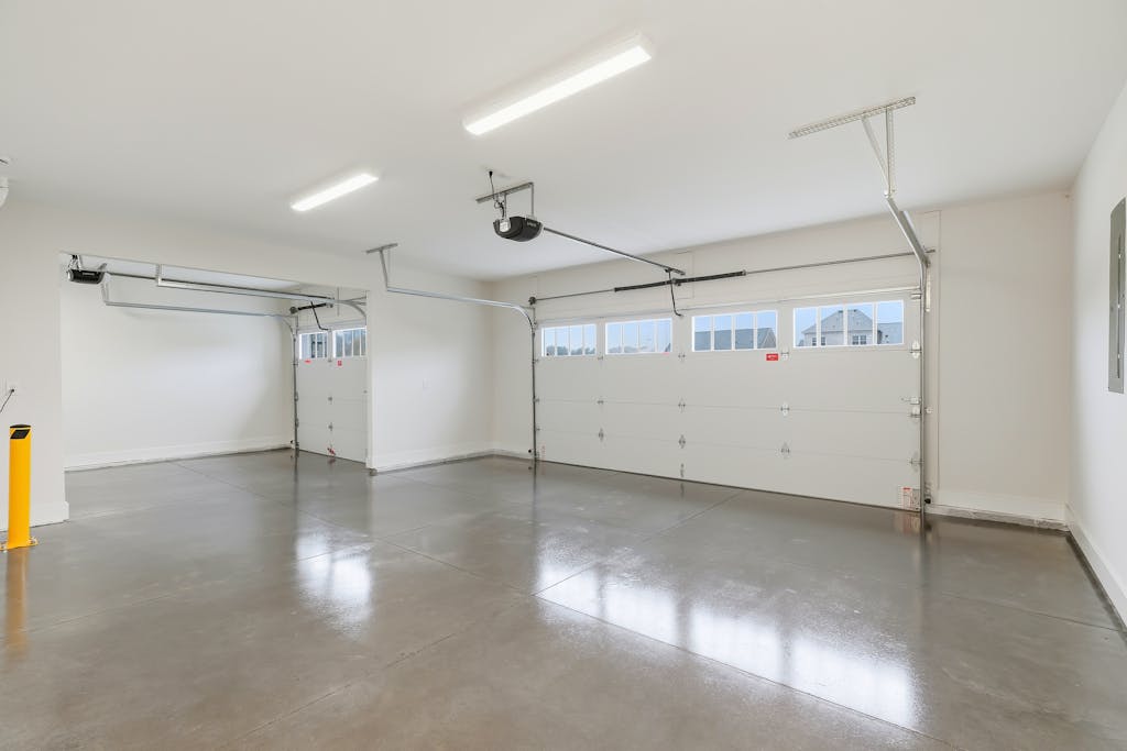 Image #37 for Primrose