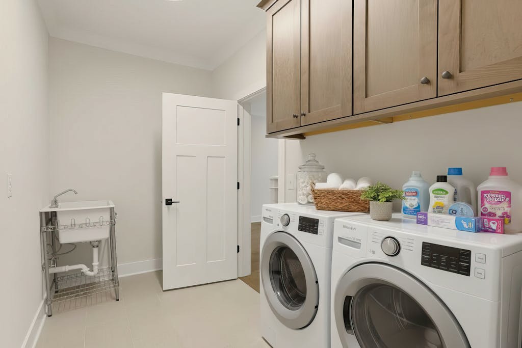 Image #27 for Livingston